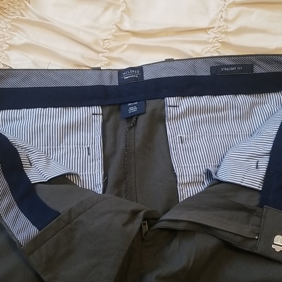 Pants - Picture 4 of 6